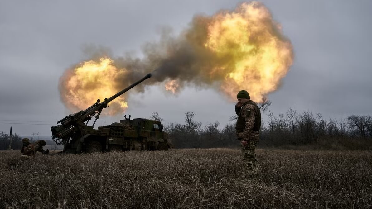 The Russian army attacked the Nikopol with two kamikaze drones and heavy artillery