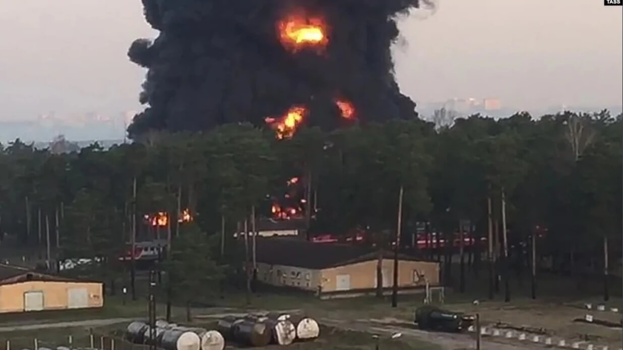 A fire broke out in an oil storage facility near Bryansk, Russia. It is not the end