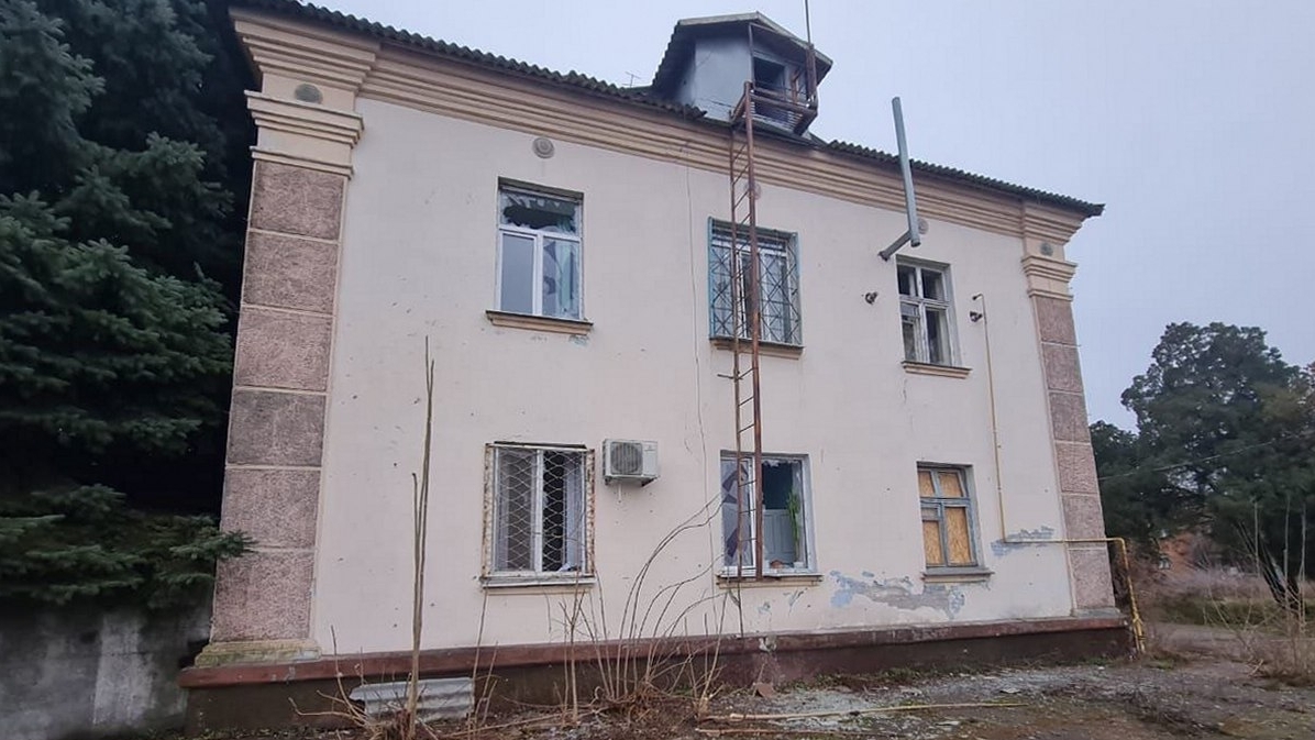 Damaged houses and power grids: Nikopol and the district were shelled with Grad and heavy artillery