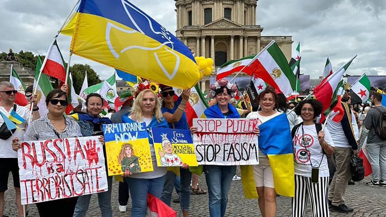 Refugees from Nikopol and other Ukrainian cities call on Europe to help fight with Russias aggression