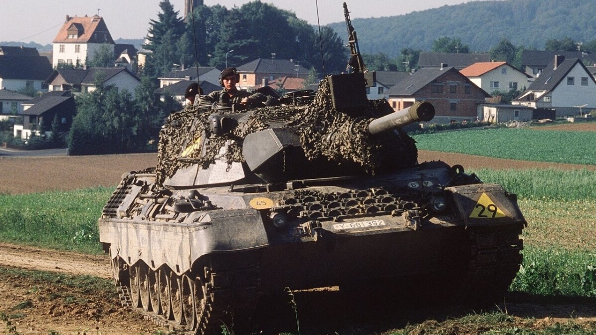 Tanks for the Armed Forces. Someone bought a large batch of Leopard 1 in Belgium: what is known?