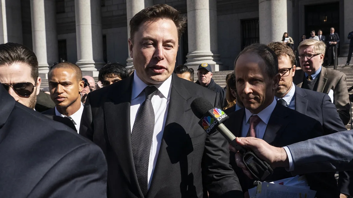 Musk was asked if his ego cost the lives of Ukrainians - video