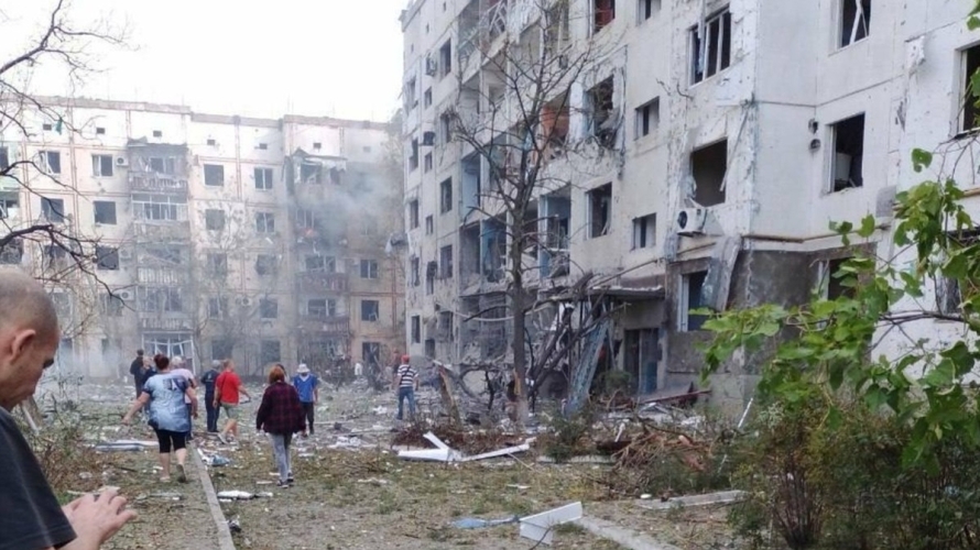 The Russians bombed occupied Nova Kakhovka. They hit a housing estate