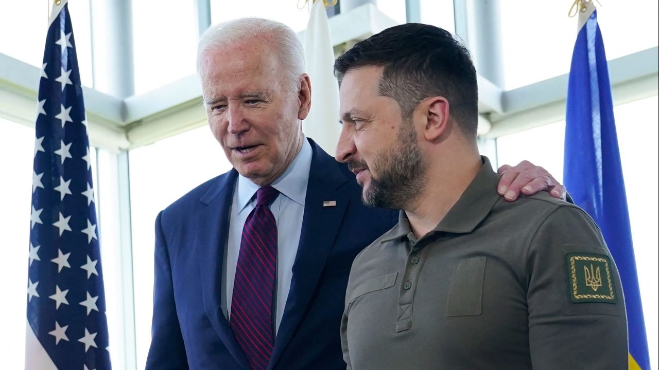 Volodymyr Zelensky set to meet Joe Biden in Washington in his second trip since war