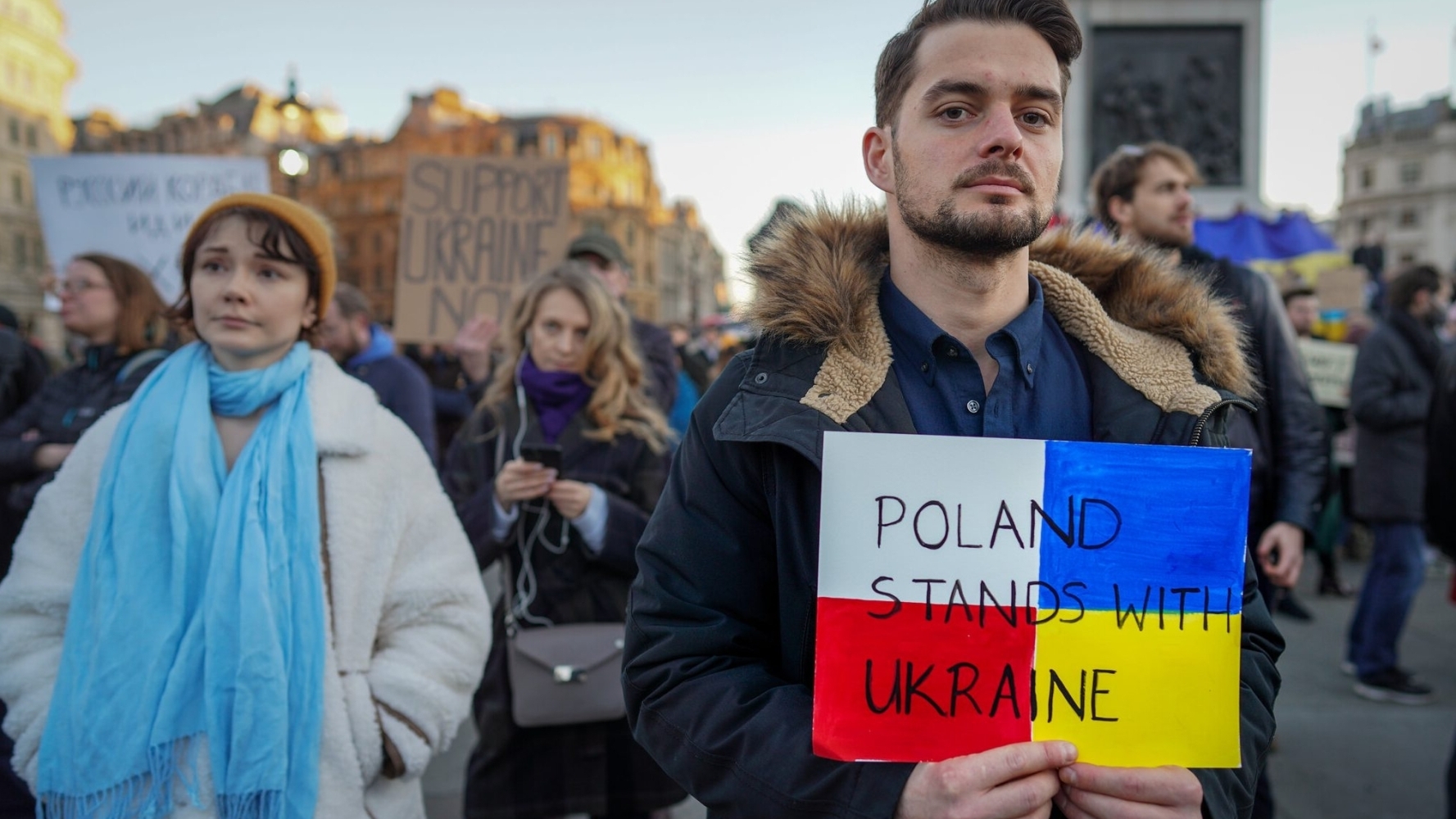 Ukrainian refugees in Poland may lose their payments. Do the Poles support this?