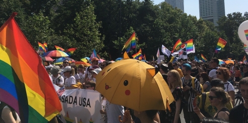 Вони там є: замість Маршу Рівності 2022 українські ЛГБТ пішли воювати