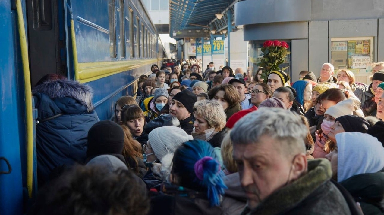 У Нікополь прибуде додатковий поїзд Запоріжжя — Львів для евакуації