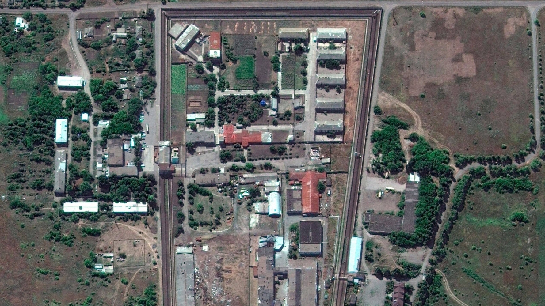 Опубліковано супутникові знімки Оленівського табору