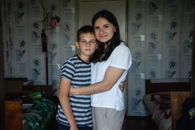 РФ вже вдруге залишила нас без дому. Історія сімї біженців