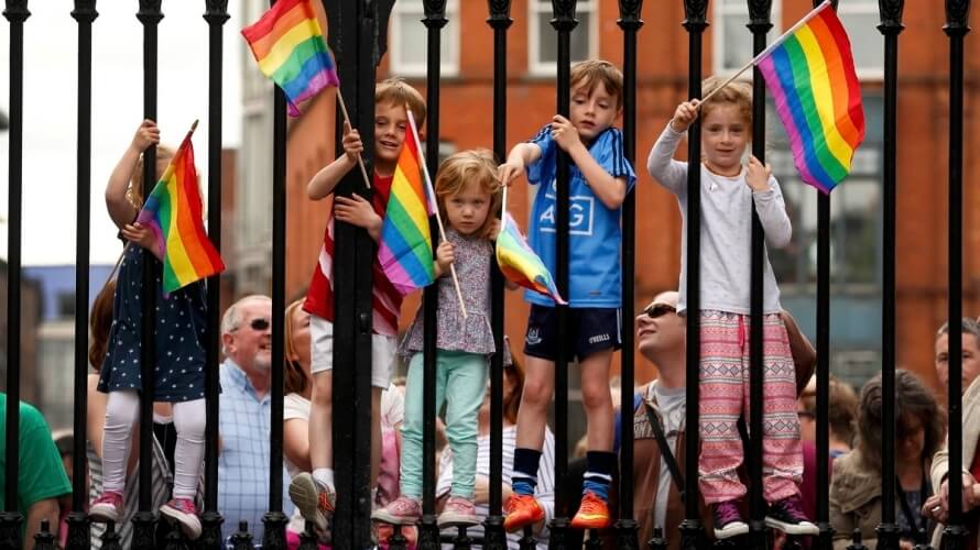У Кишиневі встановили напис ЛГБТ-діти [Відео]