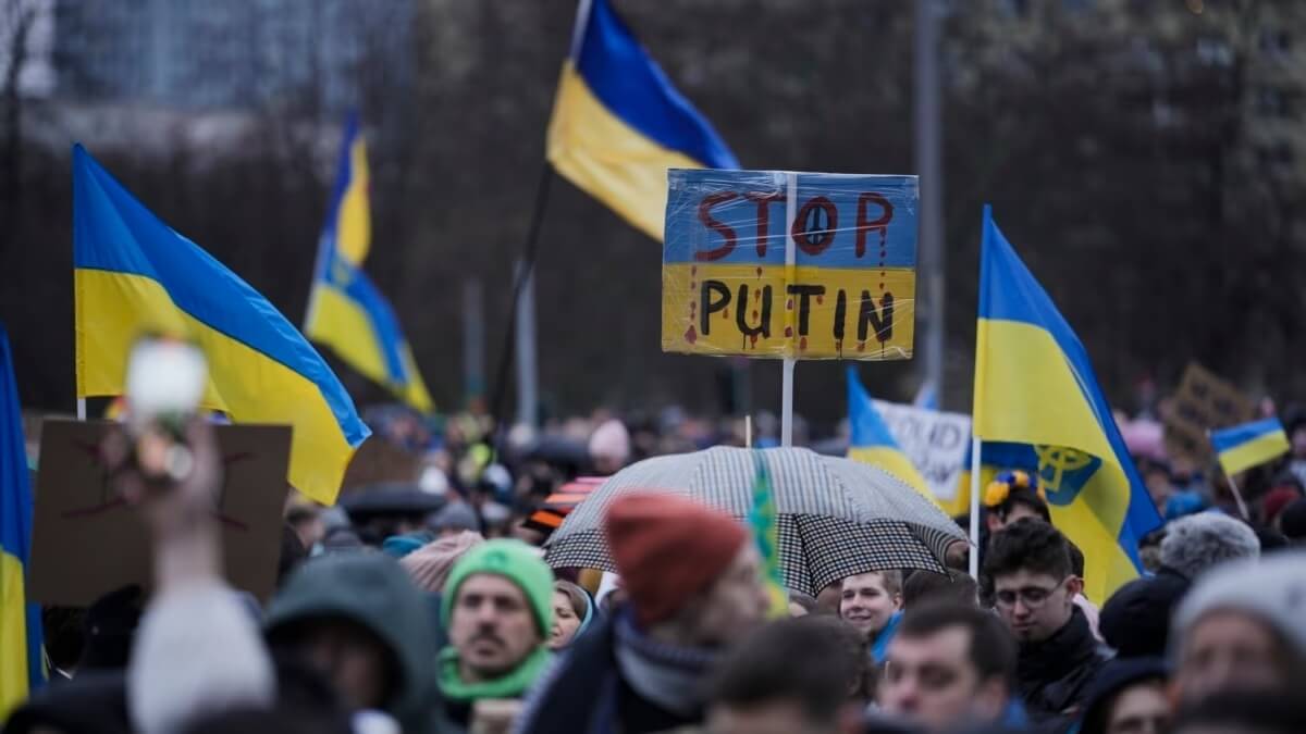 На річницю вторгнення у всьому світі відбулися акції на підтримку України