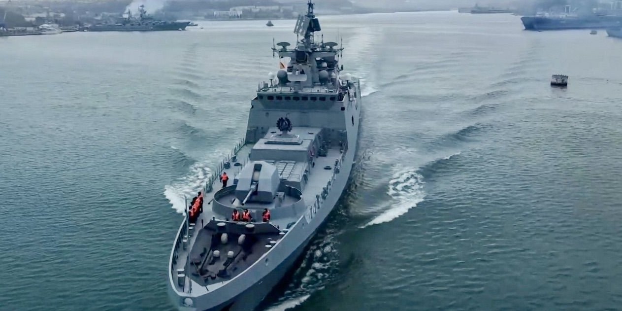 Росіяни збирають сили в Чорному морі. Загальний залп – 58 патронів