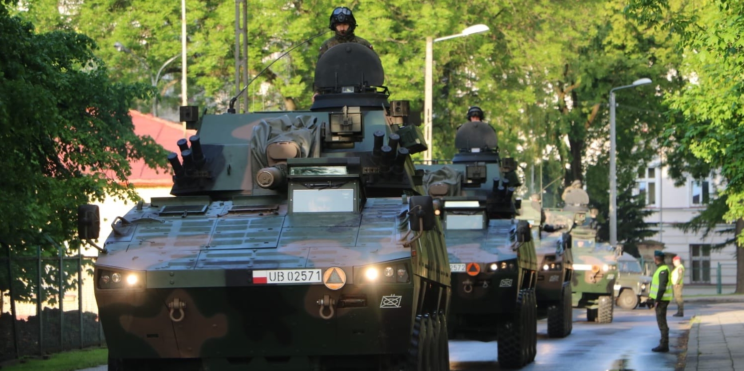 Військо Польське застерігає від збільшення руху військової техніки майже по всій країні. Не публікуйте фотографії