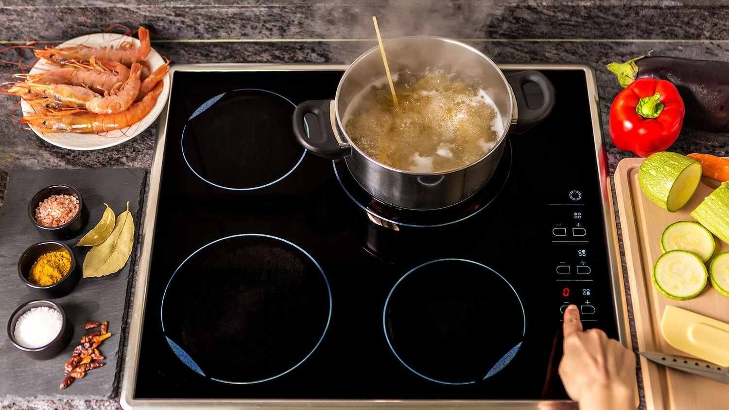 Настільна індукційна плита: сучасність у світі кулінарії