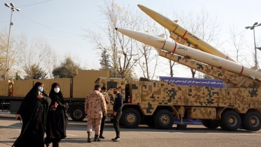Іран запустив третій військовий супутник Нур-3