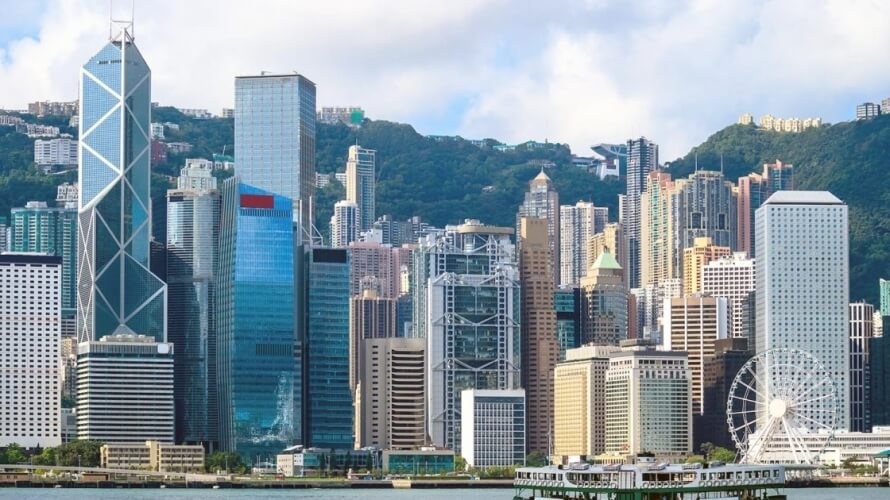 Гонконг готується заборонити імпорт японських продуктів