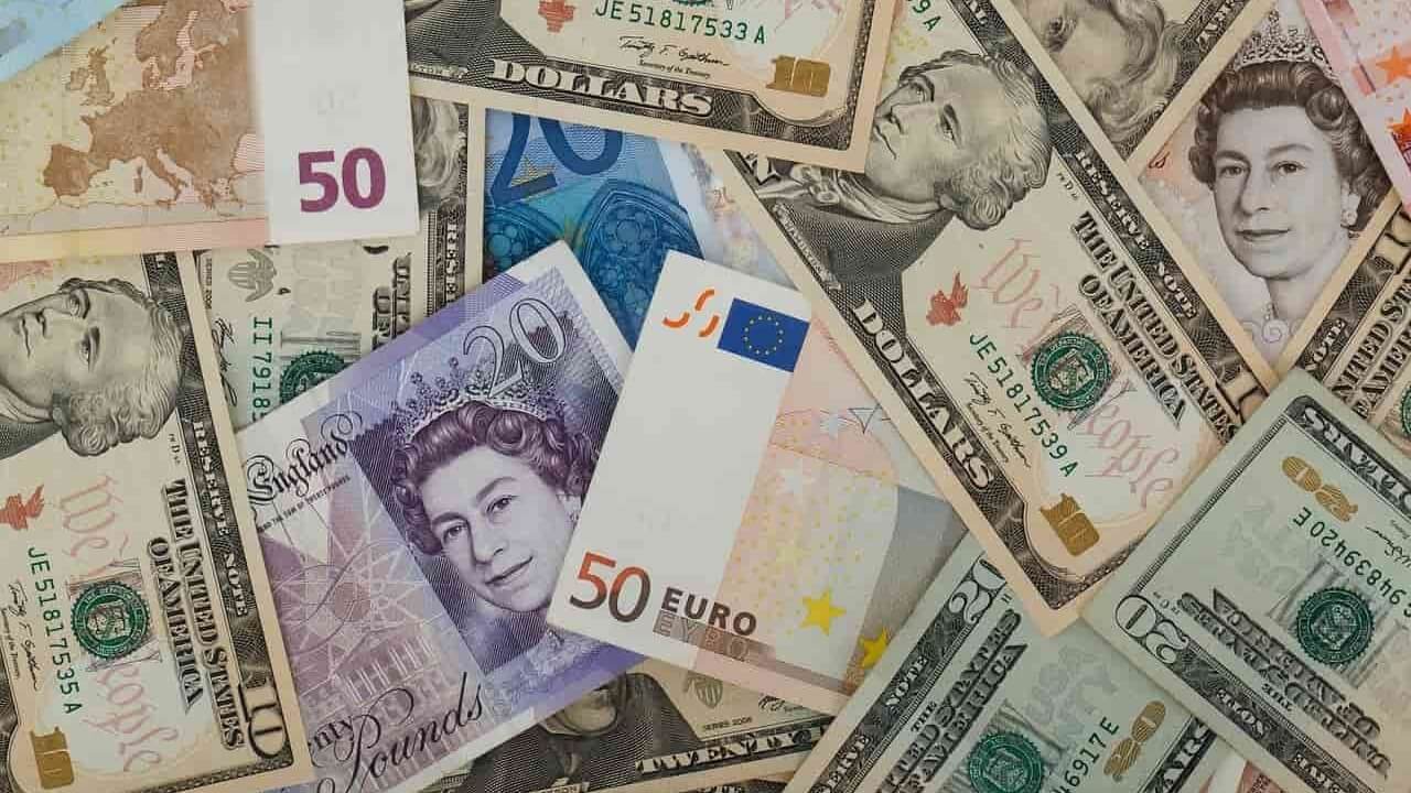 Где выгодный курс обмена валюты в Днепре