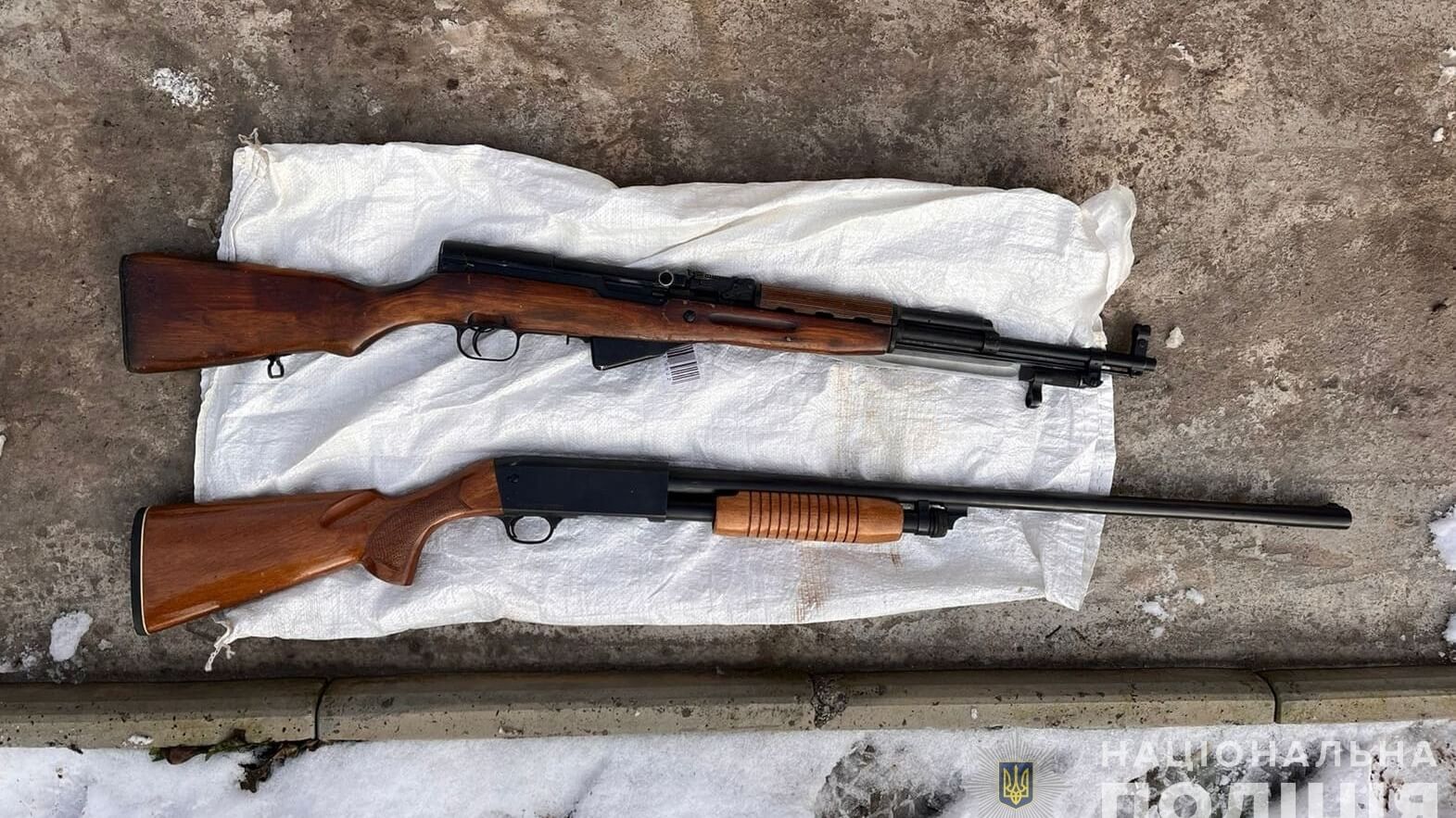 Мешканець Новомосковського району зберігав боєприпаси та зброю