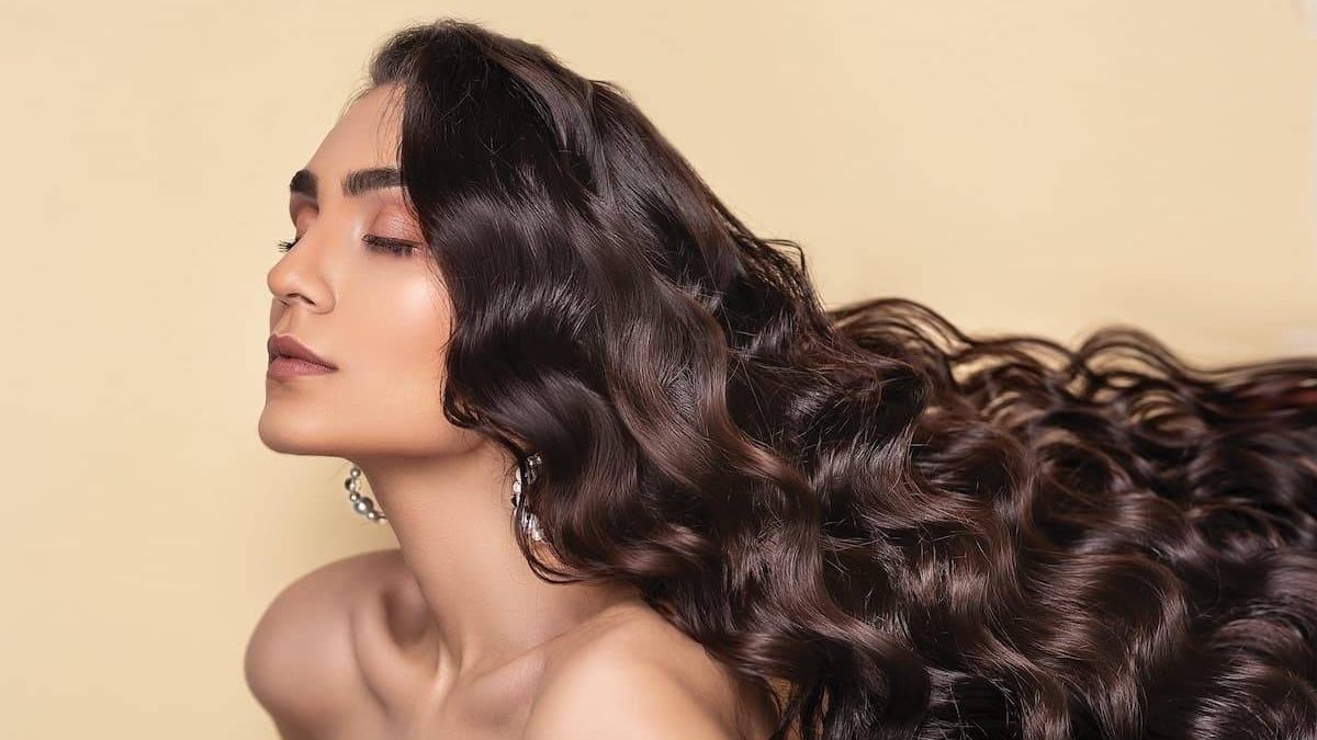 Догляд за довгим волоссям: 5 порад для краси та здоровя