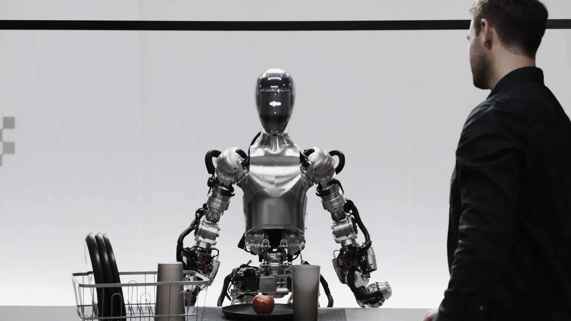Людиноподібний робот, оснащений ШІ, веде розмови та міркує: зазирнемо за лаштунки