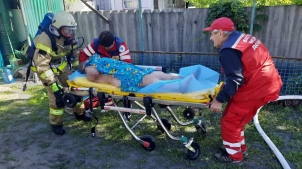 Синельниківський район: рятувальники врятували жінку з палаючого будинку
