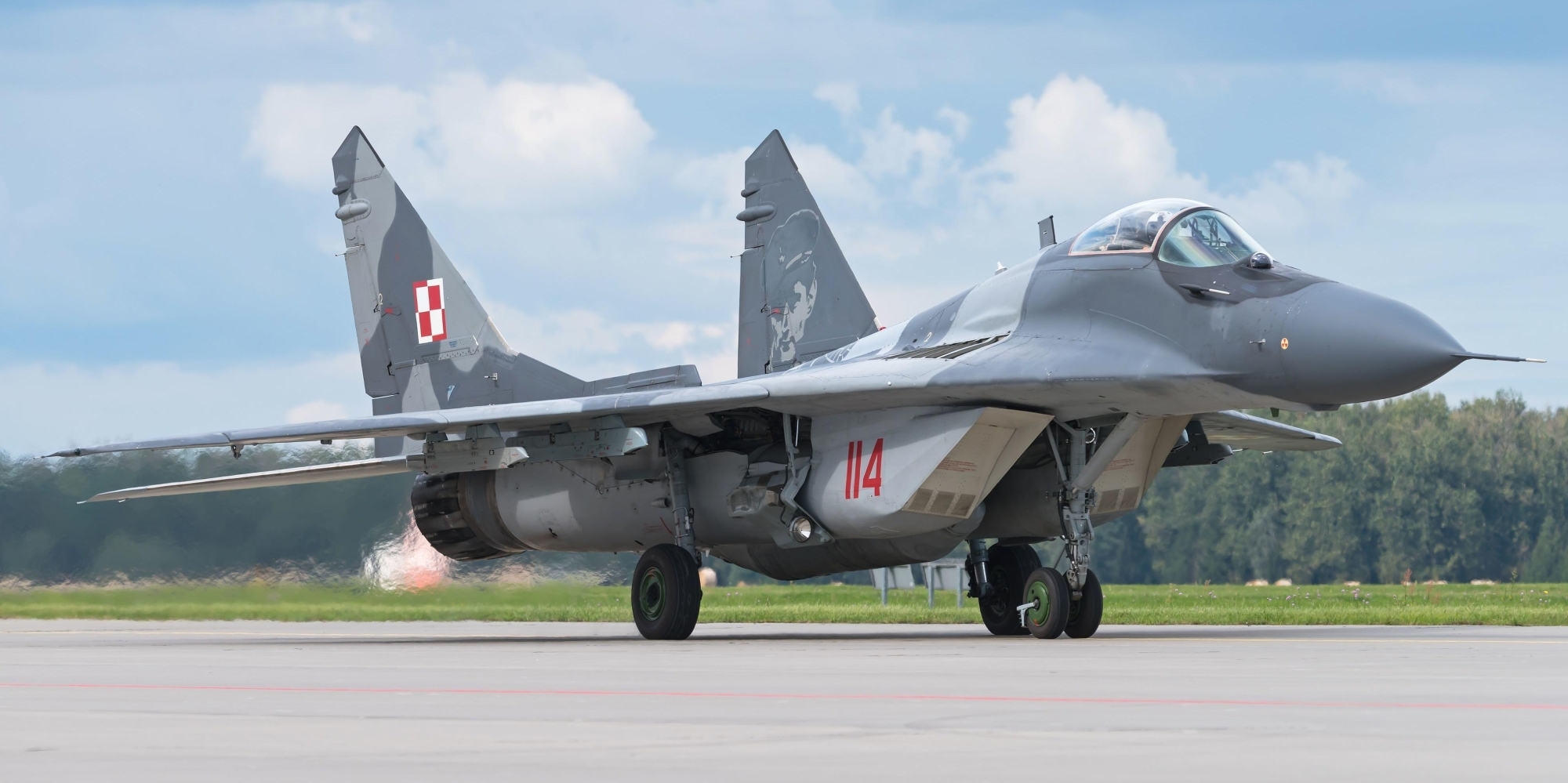 Міністерство закордонних справ: Польща готова передислокувати всі свої літаки МІГ-29