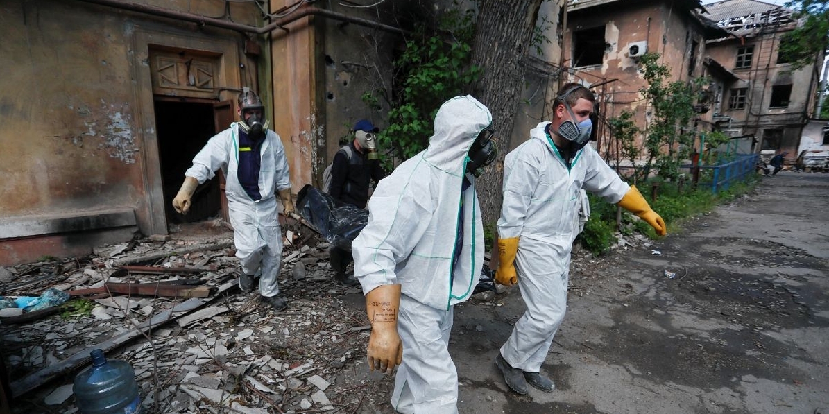 Україні загрожує епідемія холери. У напівзруйнованих містах стічні води змішуються з питною водою